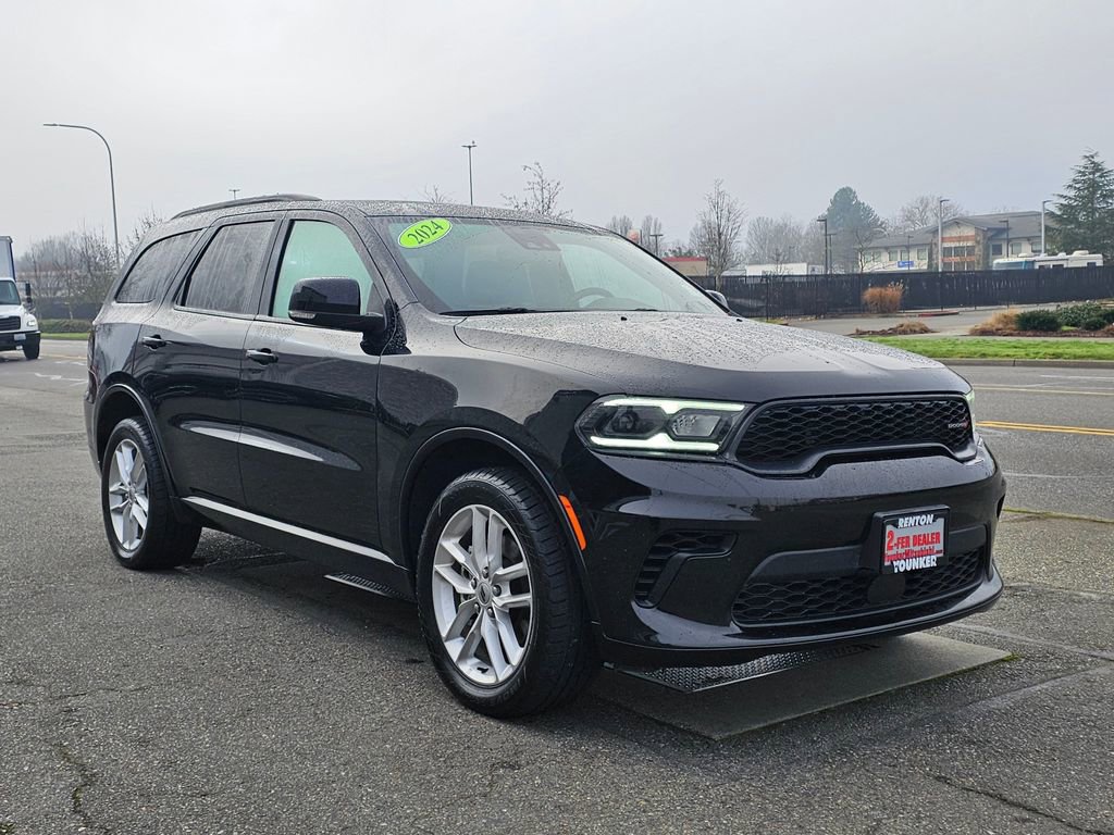 Used 2024 Dodge Durango GT image 3