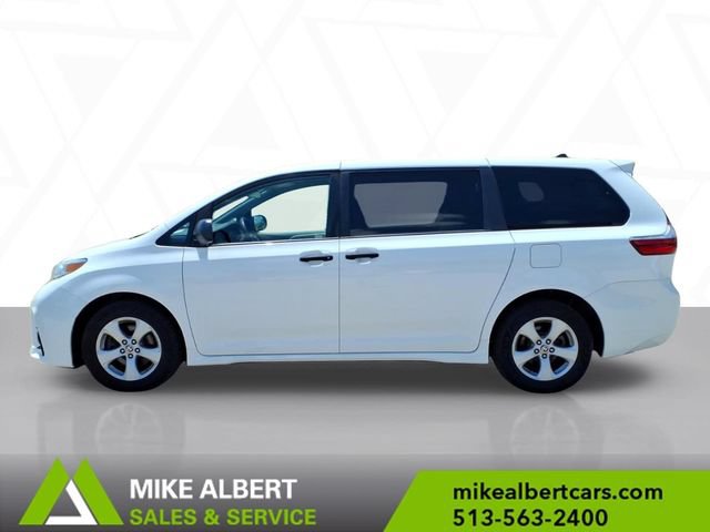 Used 2020 Toyota Sienna L FWD image 4