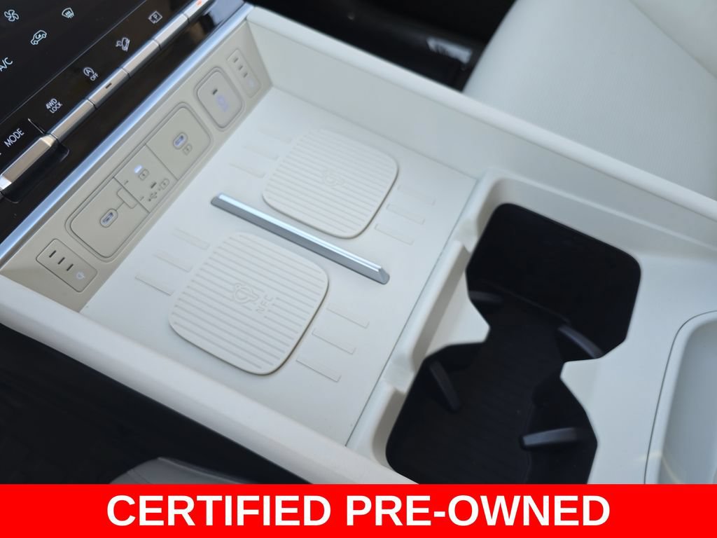 Used 2025 Hyundai Santa Fe Calligraphy AWD/4WD image 27