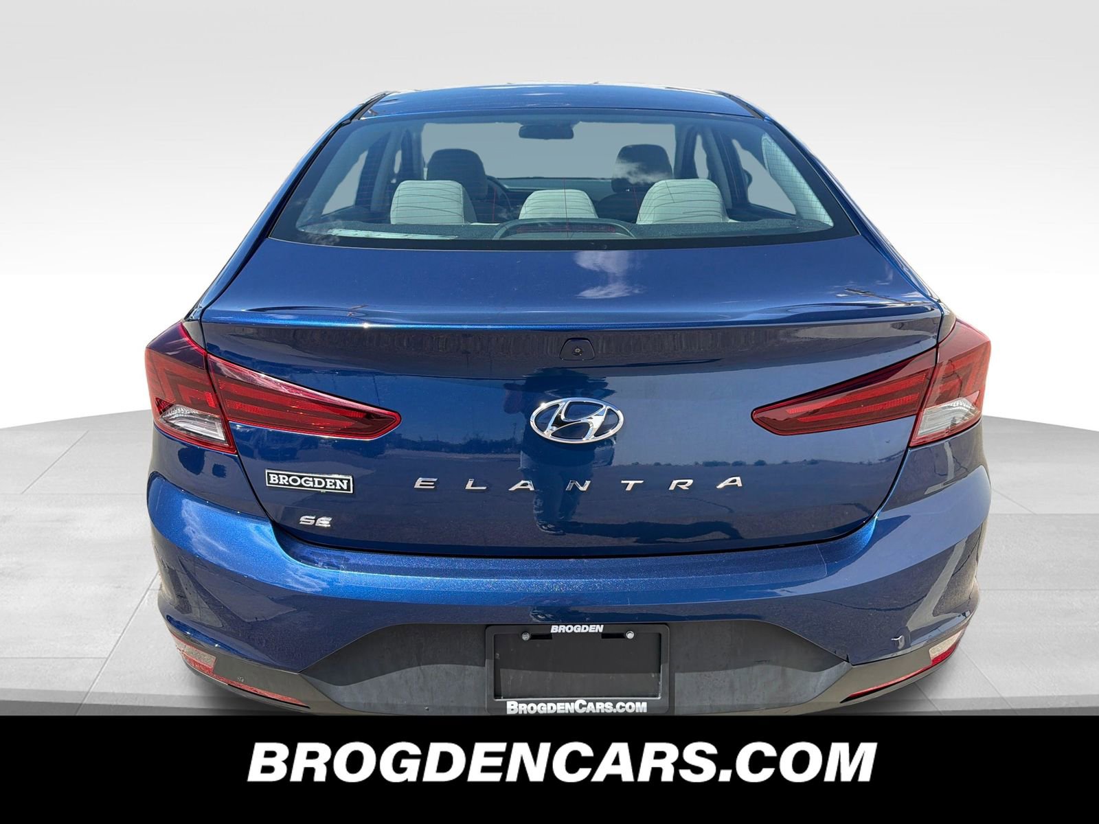 Used 2020 Hyundai Elantra SE image 7