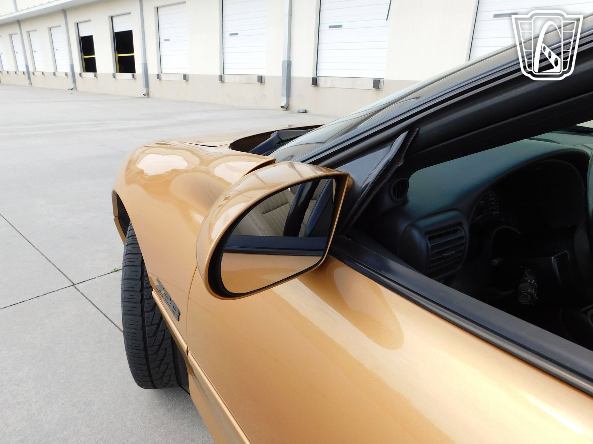 Used 1998 Chevrolet Camaro Z28 RWD image 26