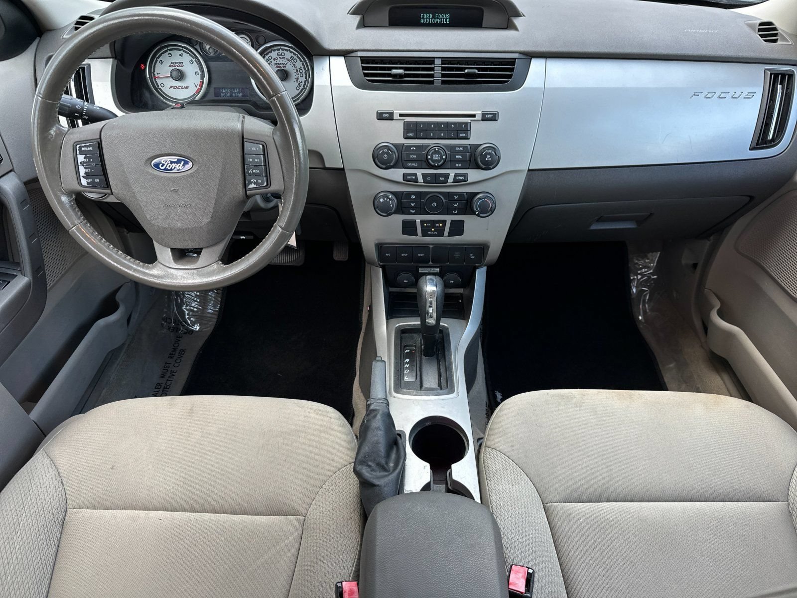 Used 2009 Ford Focus SES FWD image 12