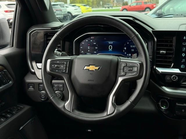 Used 2025 Chevrolet Silverado 1500 High Country image 8