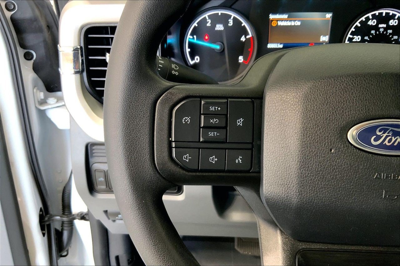 Used 2025 Ford F350 XL w/ XL Driver Assist Package AWD/4WD image 21