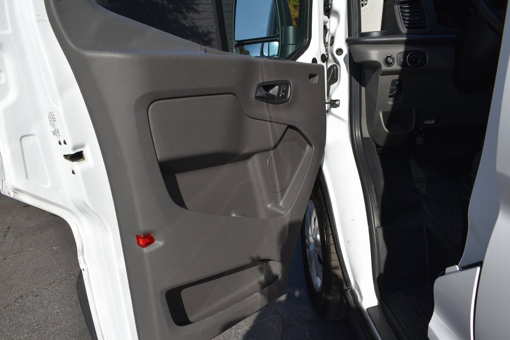 Used 2023 Ford Transit 350 XLT image 24