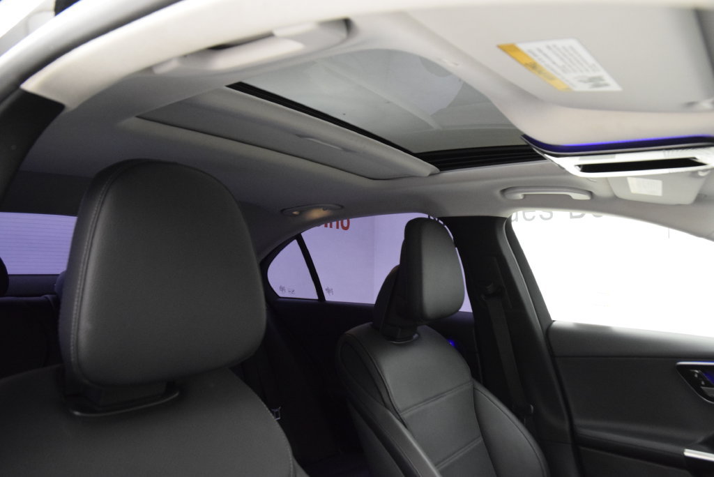 Used 2023 Mercedes-Benz C 300 Sedan image 18
