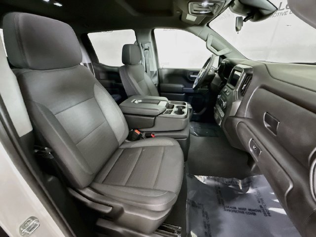 Used 2025 Chevrolet Silverado 1500 Custom w/ Turbomax Blackout Package AWD/4WD image 26