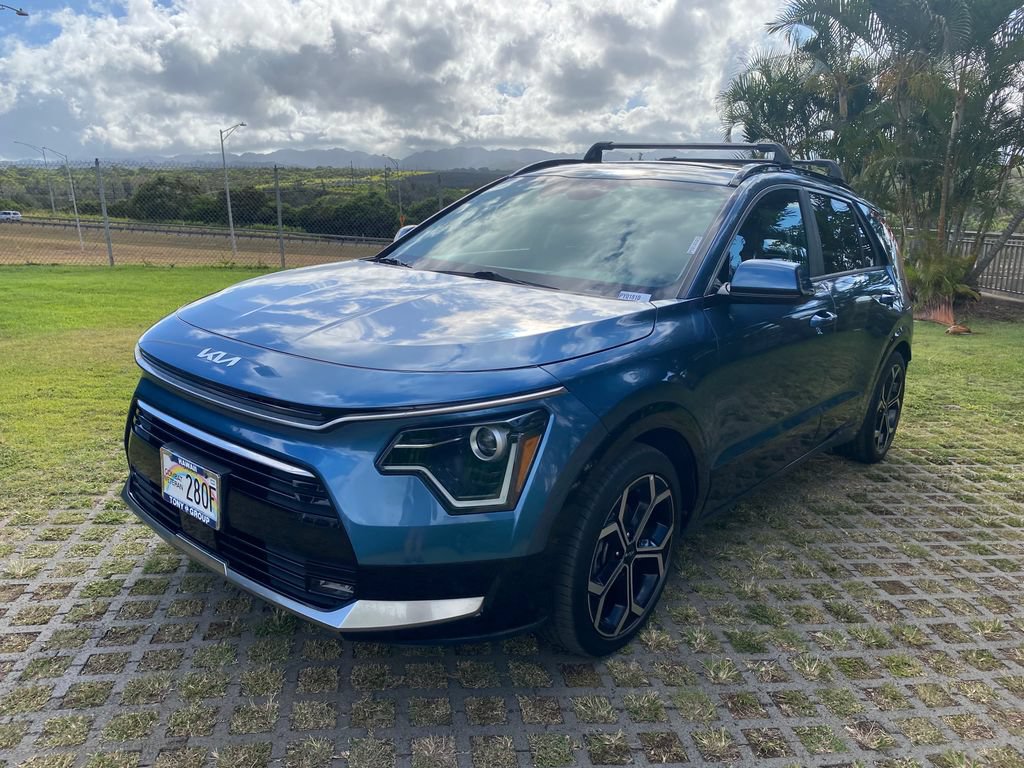 Used 2023 Kia Niro EX Touring FWD image 21