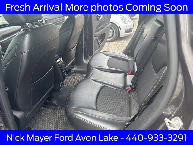 Used 2023 Jeep Compass Latitude AWD/4WD image 12