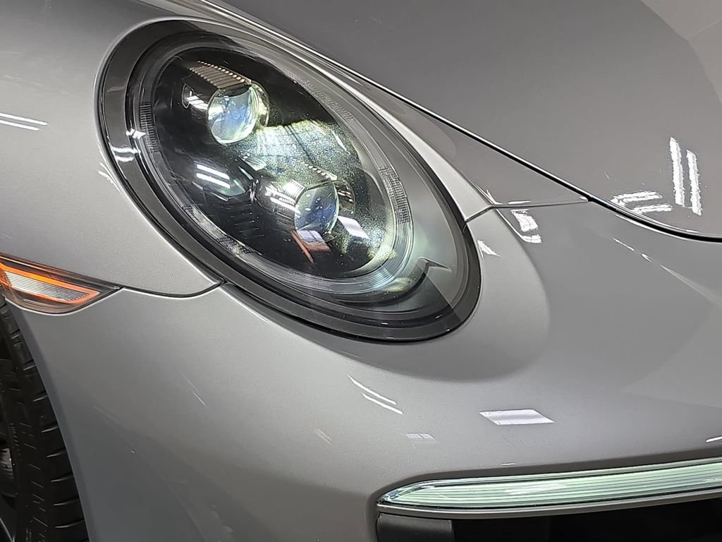 Used 2019 Porsche 911 Carrera GTS RWD image 12
