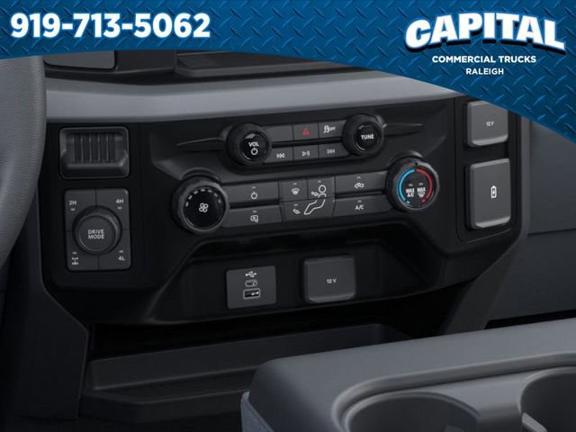 New 2026 Ford F250 XL w/ XL Chrome Package image 15