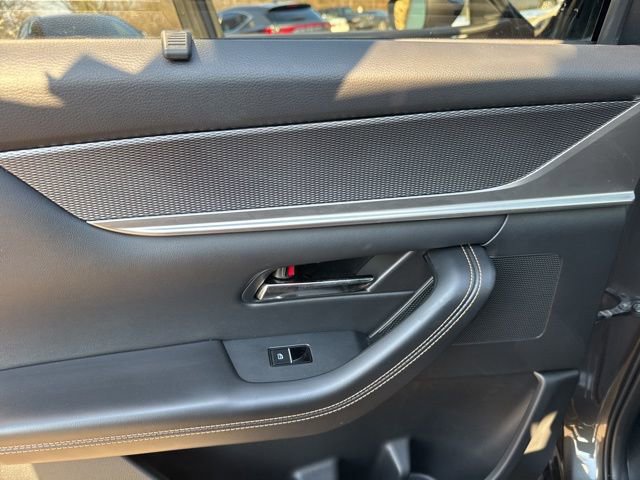 Used 2025 MAZDA CX-90 3.3 Turbo w/ Premium Plus Pkg image 31