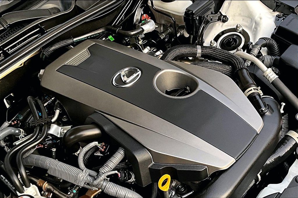 Used 2024 Lexus IS 300 w/ Comfort Package RWD image 44