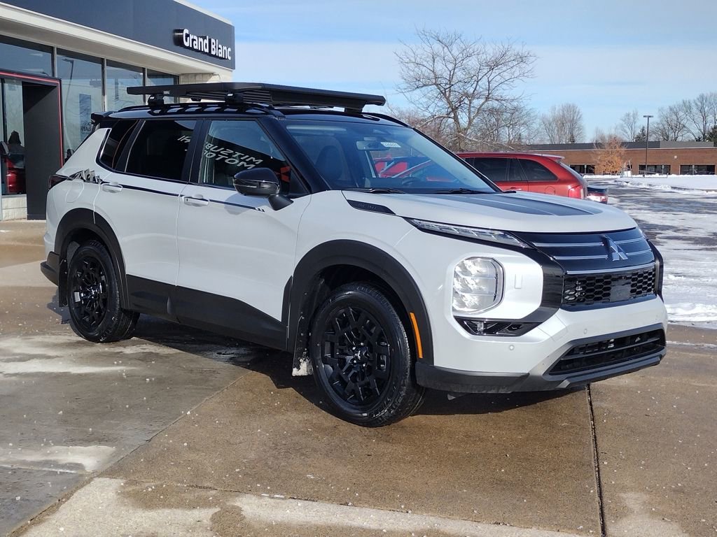 New 2026 Mitsubishi Outlander Trail Edition image 13