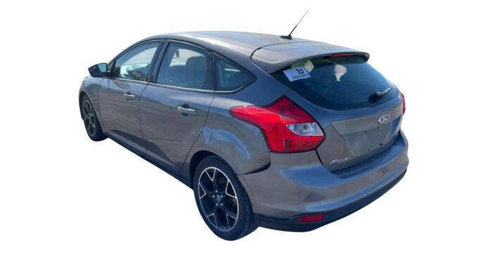 Used 2013 Ford Focus SE FWD image 3