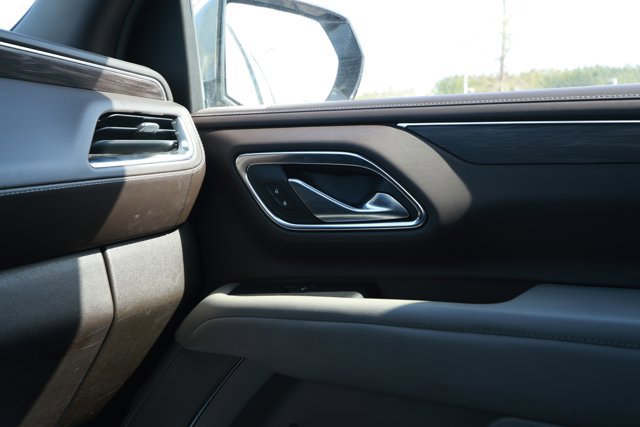 Used 2024 Chevrolet Tahoe LT RWD image 28