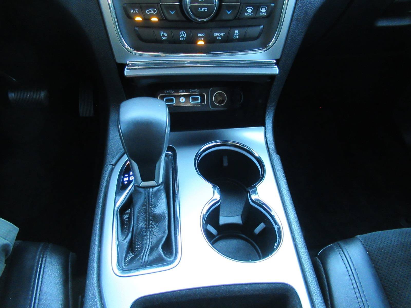 Used 2018 Jeep Grand Cherokee Altitude RWD image 26