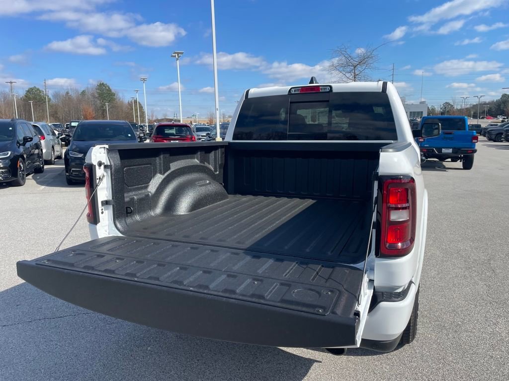 New 2026 RAM 1500 Big Horn w/ Night Edition image 22