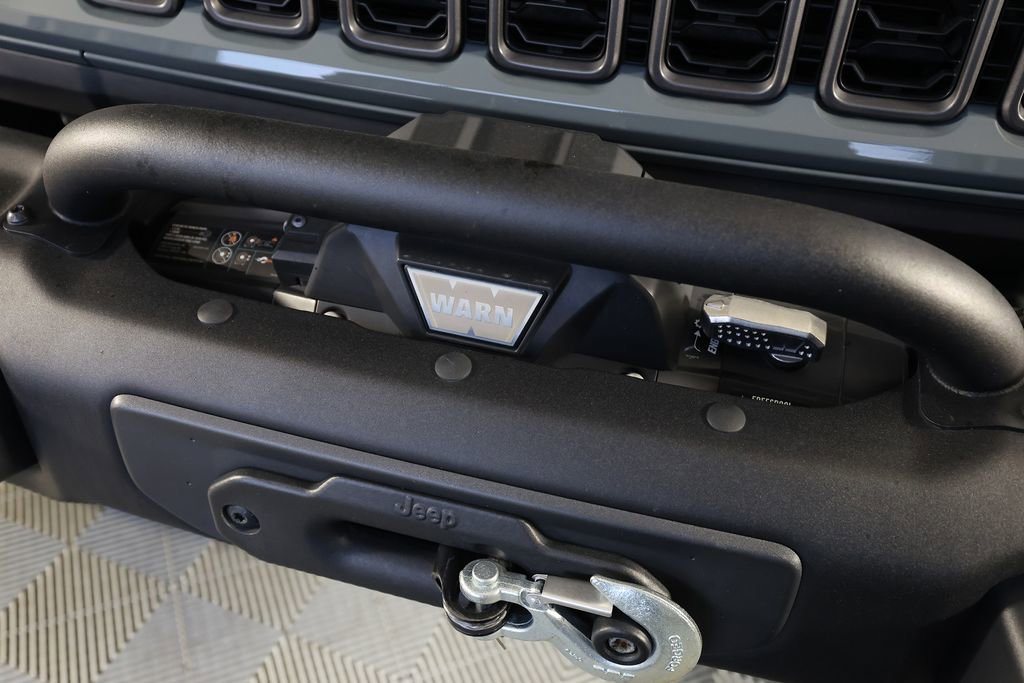 Used 2024 Jeep Wrangler Unlimited Rubicon 392 AWD/4WD image 46