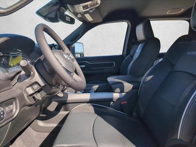 New 2026 RAM 2500 Laramie AWD/4WD image 4