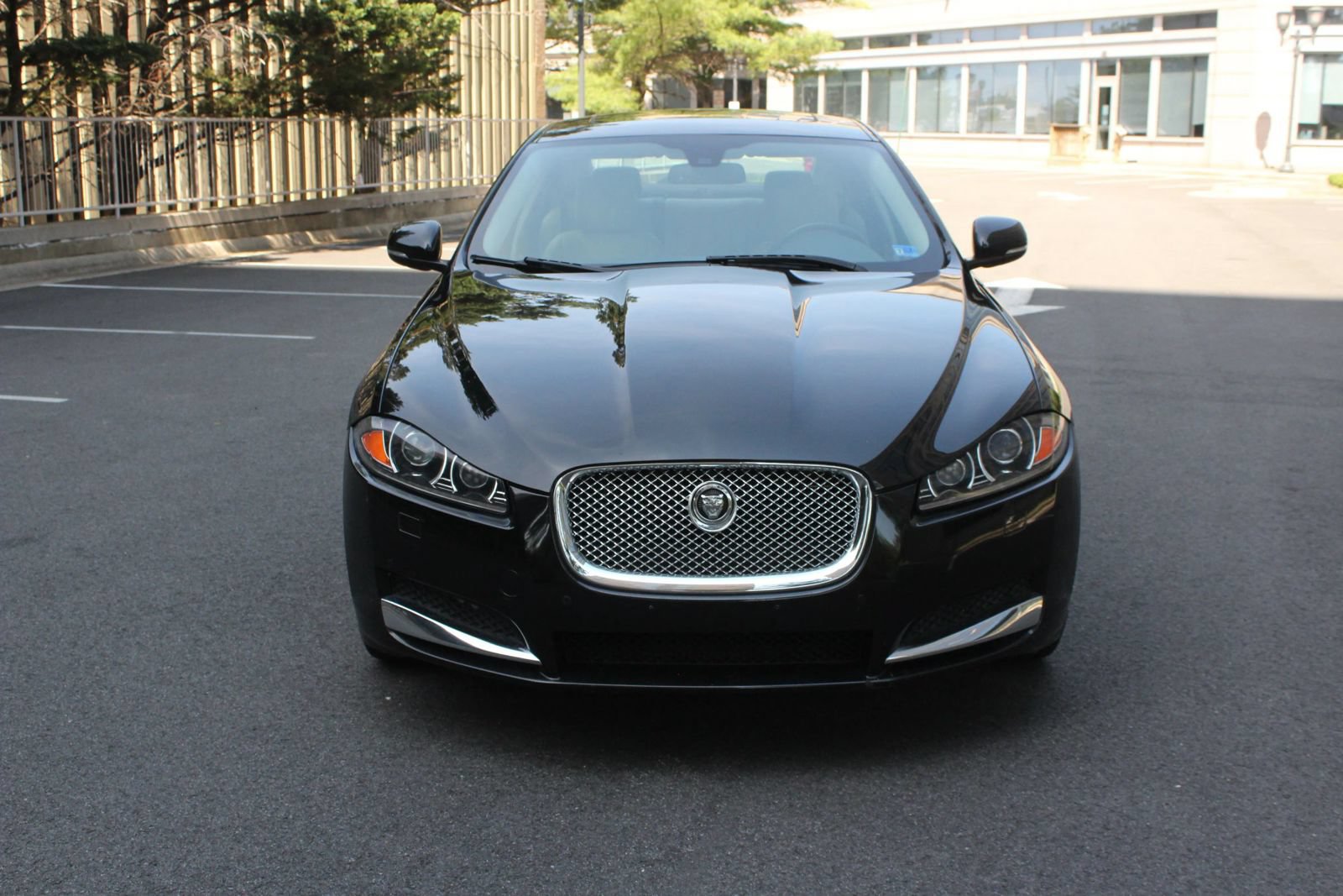 Used 2013 Jaguar XF 3.0 AWD/4WD image 3