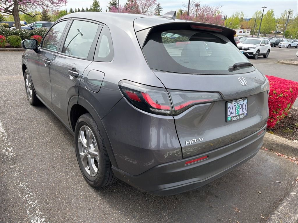 Used 2023 Honda HR-V LX image 6