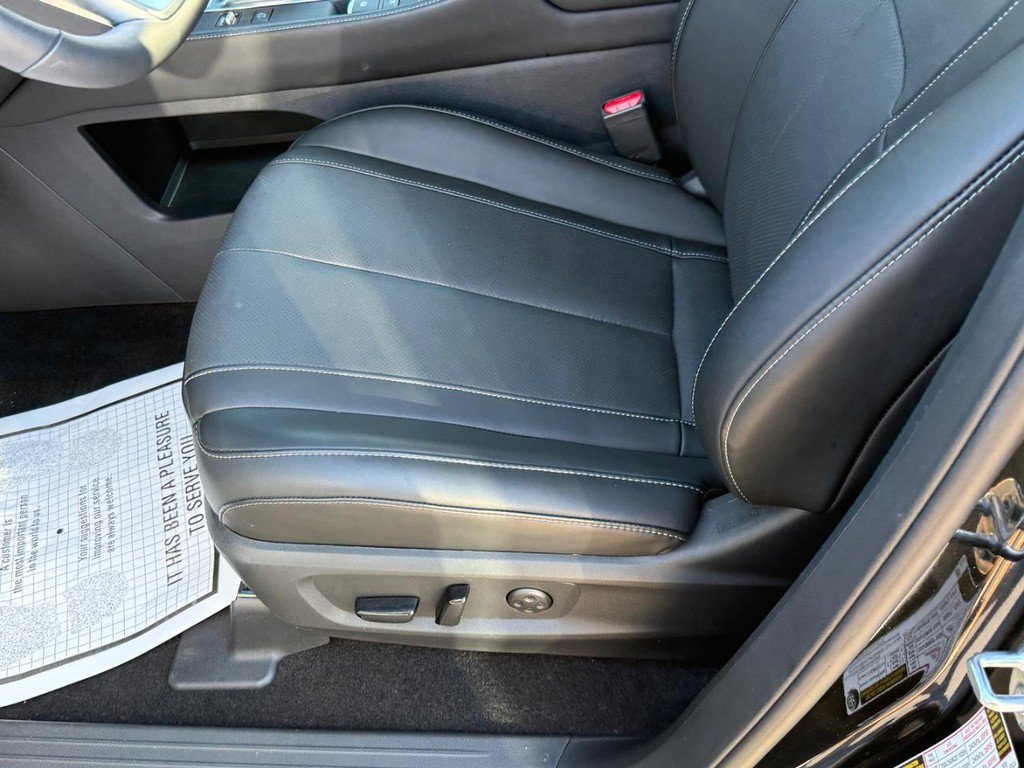 Used 2026 INFINITI QX60 Luxe w/ Cargo Package AWD/4WD image 18
