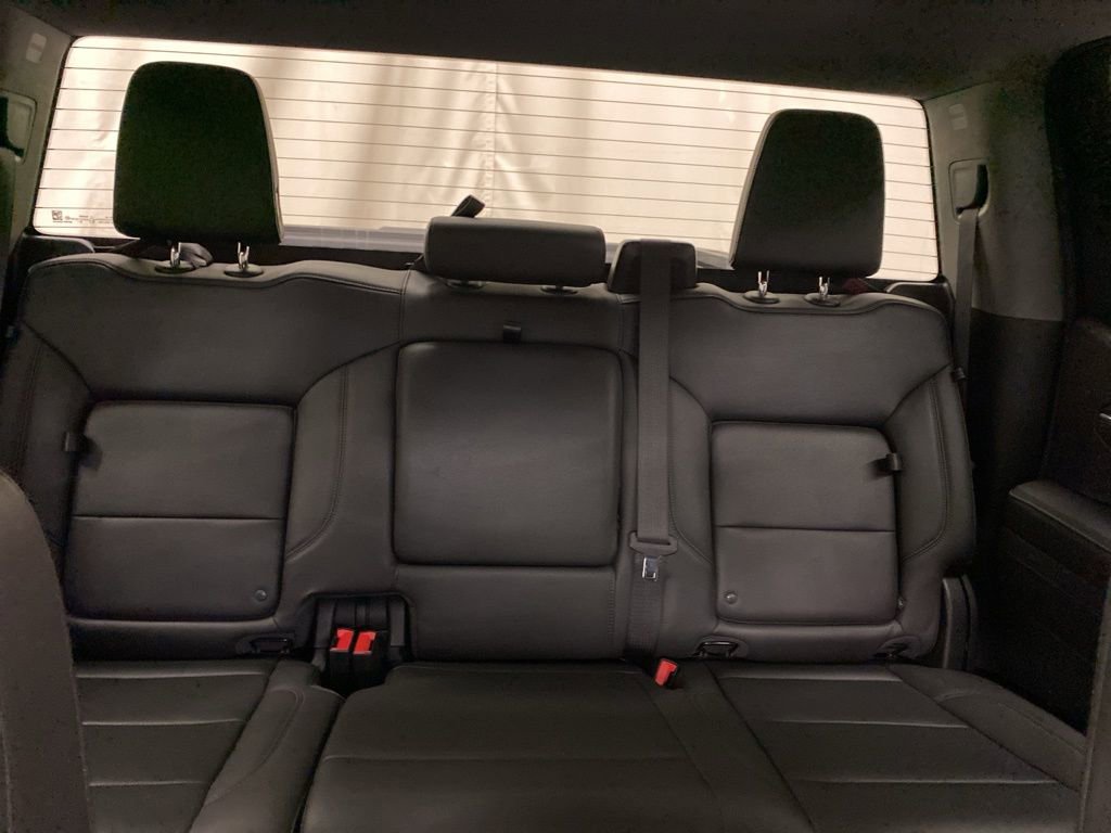 Used 2023 Chevrolet Silverado 1500 LTZ AWD/4WD image 18