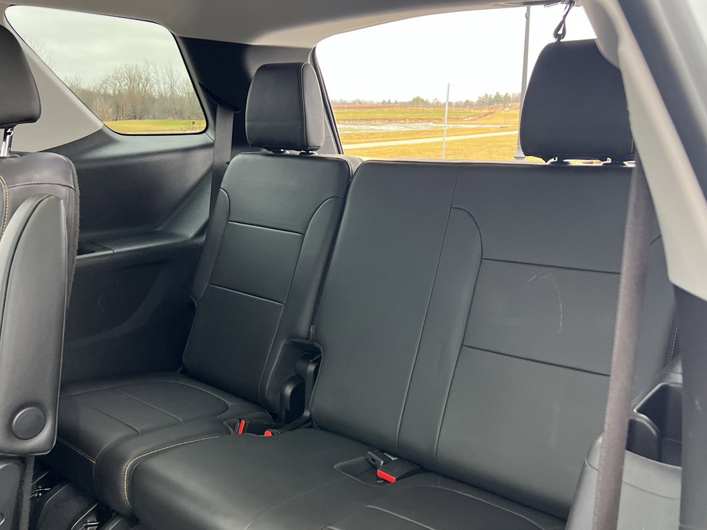 Used 2021 Chevrolet Traverse Premier w/ Redline Edition image 40