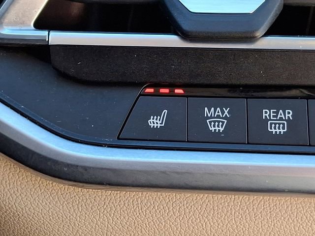 Used 2019 BMW X7 xDrive40i w/ Premium Package image 27