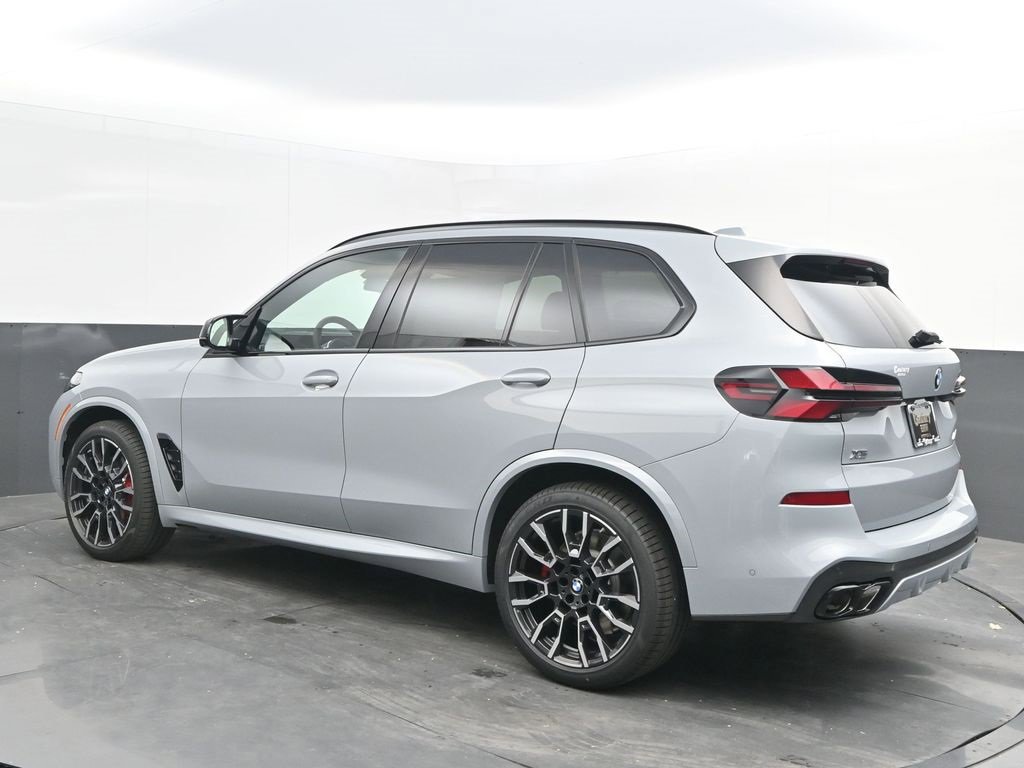 New 2026 BMW X5 M60i w/ Executive Package image 5
