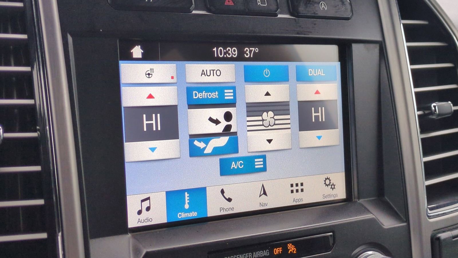 Used 2018 Ford F150 Platinum w/ Technology Package image 31