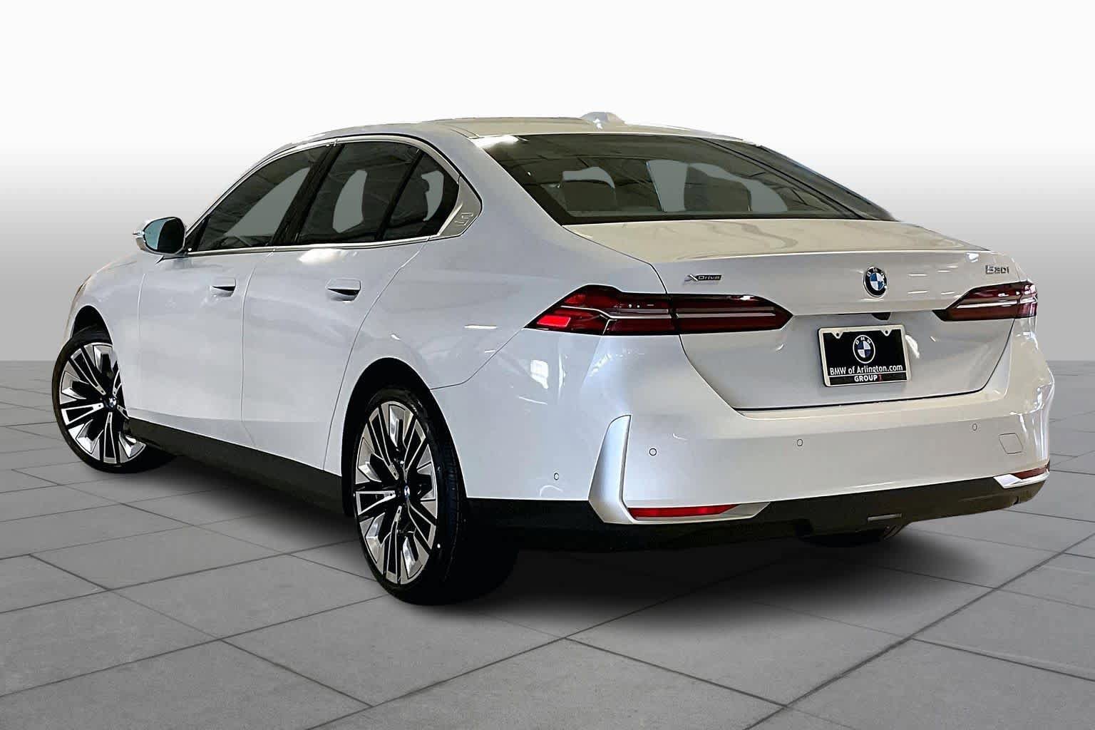 New 2026 BMW 530i xDrive w/ Premium Package AWD/4WD image 12