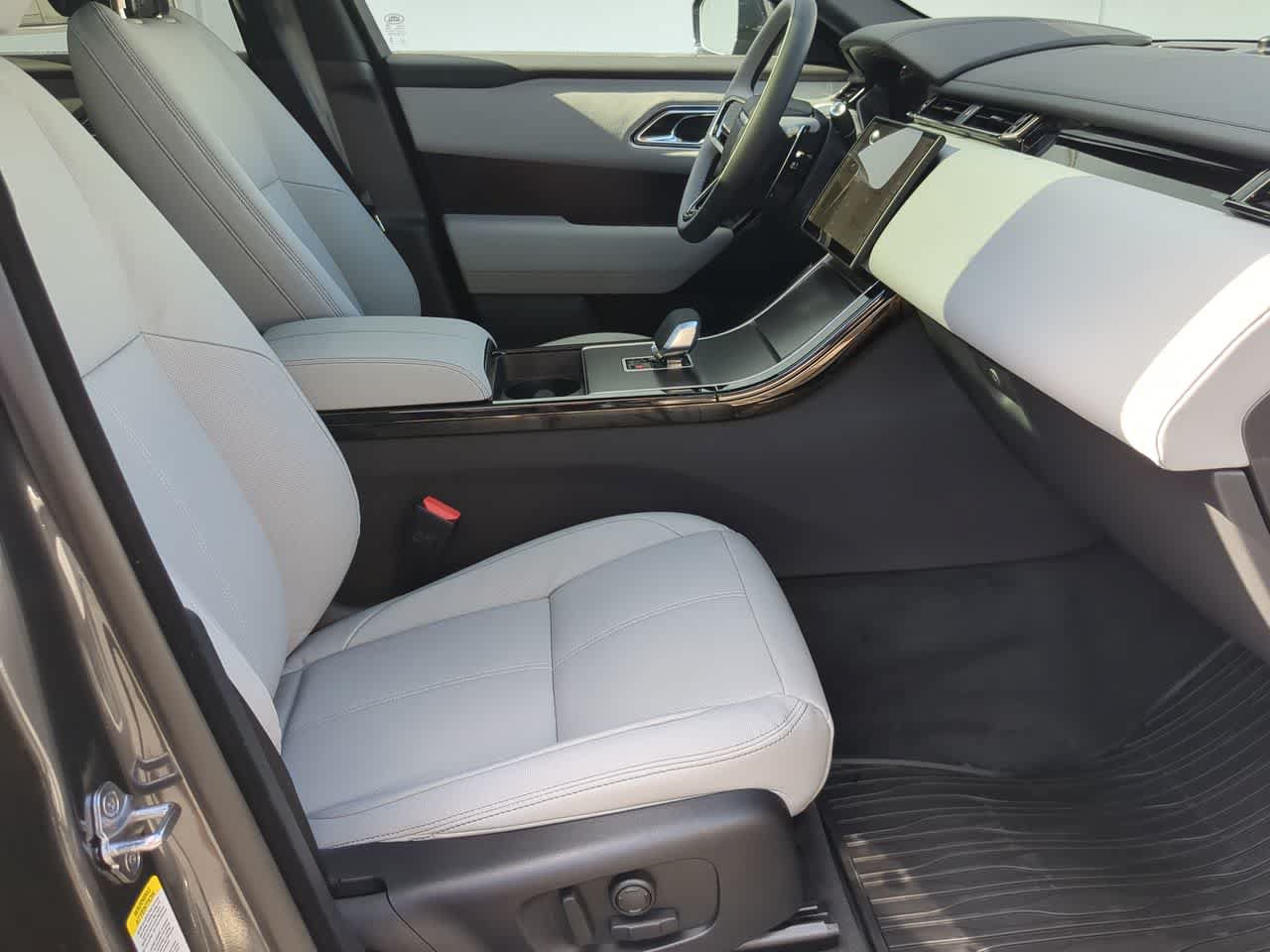 New 2026 Land Rover Range Rover Velar Belgravia AWD/4WD image 24