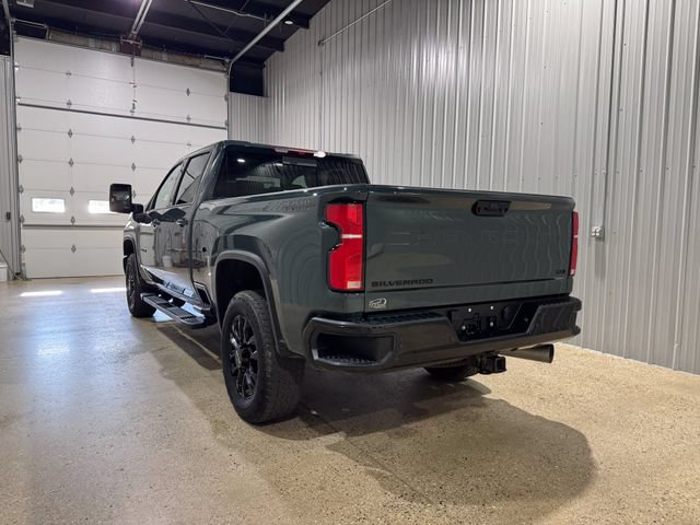 Used 2025 Chevrolet Silverado 2500 LTZ w/ Trail Boss Package AWD/4WD image 3
