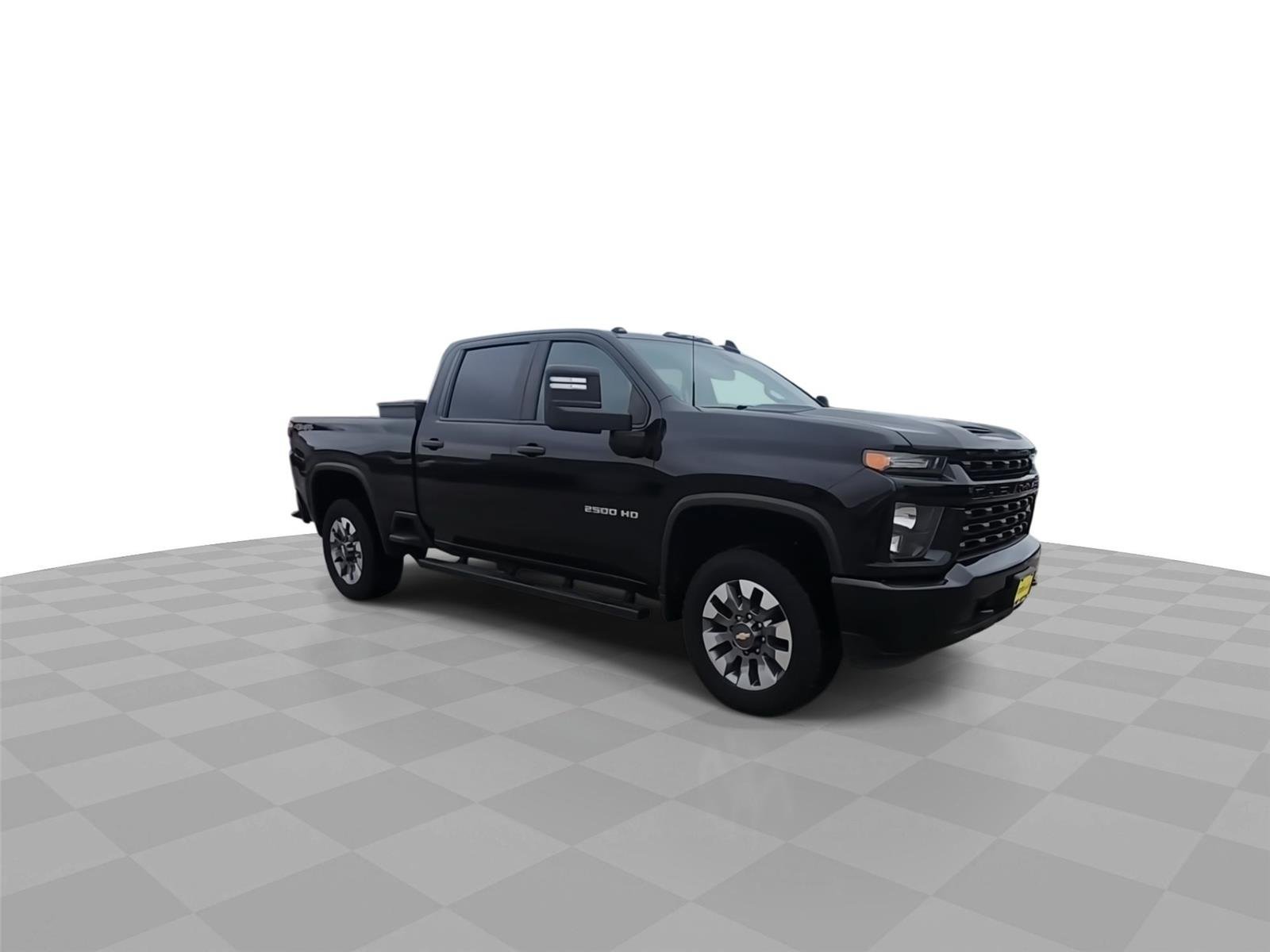 Used 2022 Chevrolet Silverado 2500 Custom w/ Custom Convenience Package AWD/4WD image 2