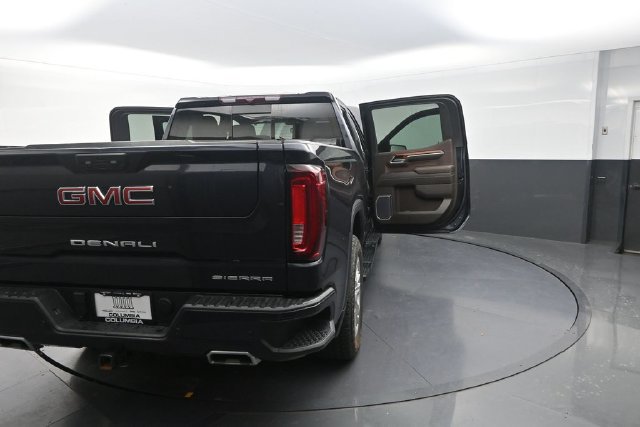 Used 2023 GMC Sierra 1500 Denali AWD/4WD image 34