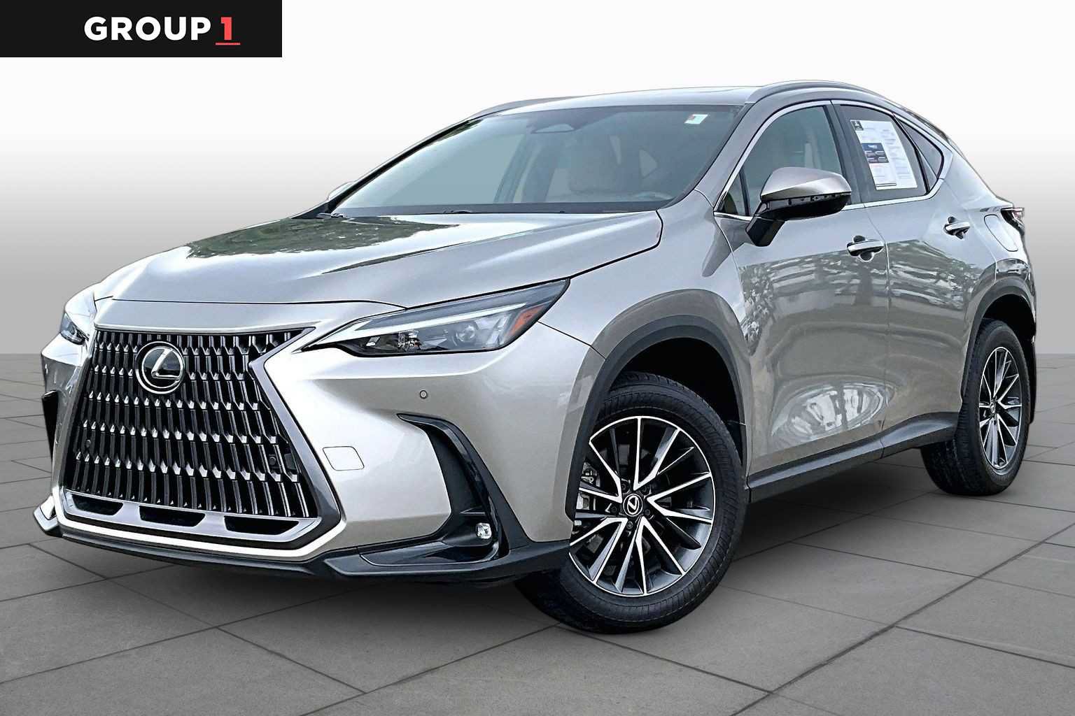 Used 2025 Lexus NX 250 FWD w/ Accessory Package (2T)