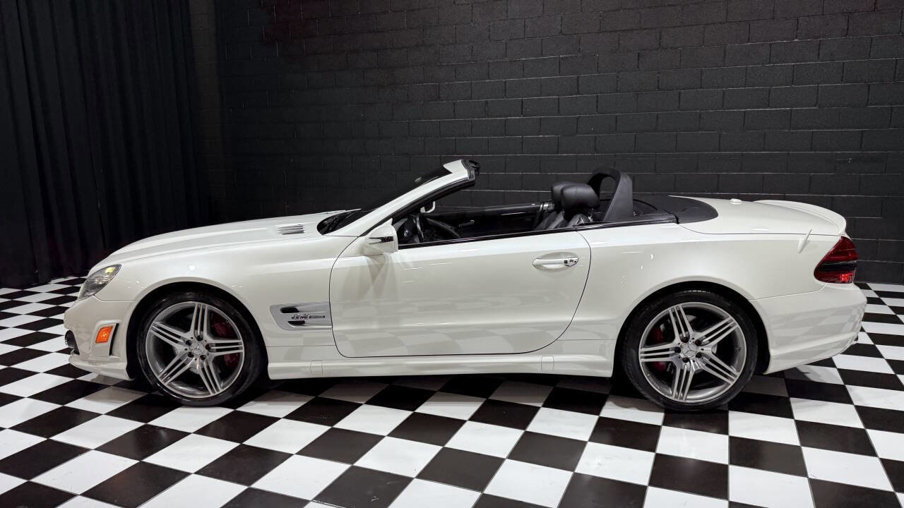 Used 2011 Mercedes-Benz SL 63 AMG image 4