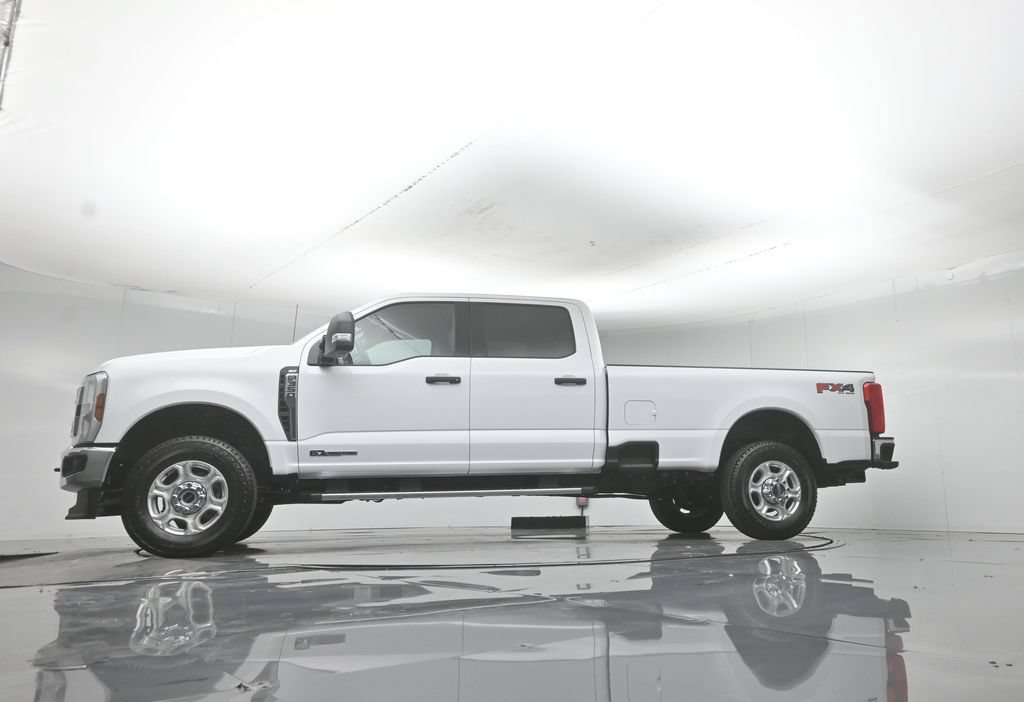 New 2026 Ford F350 XLT w/ FX4 Off-Road Package AWD/4WD image 52