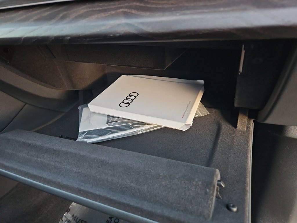 Used 2021 Audi Q7 2.0T Premium w/ Convenience Package image 22