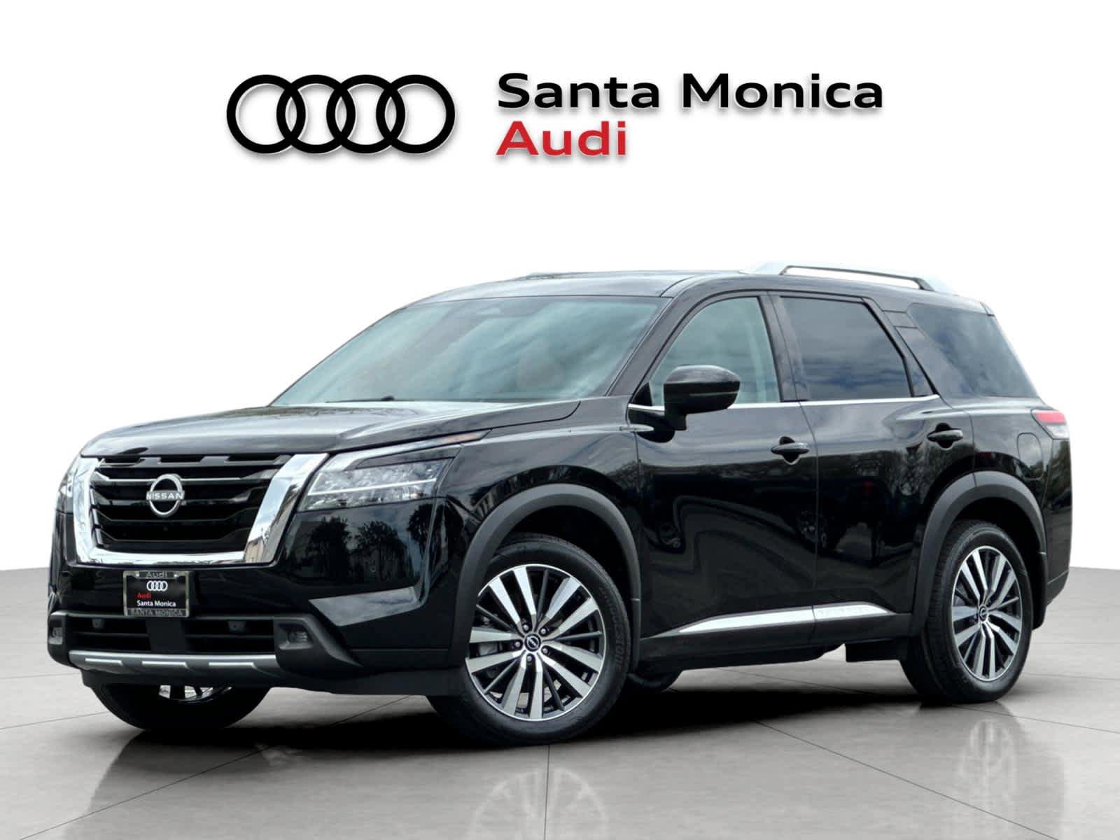 Used 2022 Nissan Pathfinder Platinum w/ Cargo Package