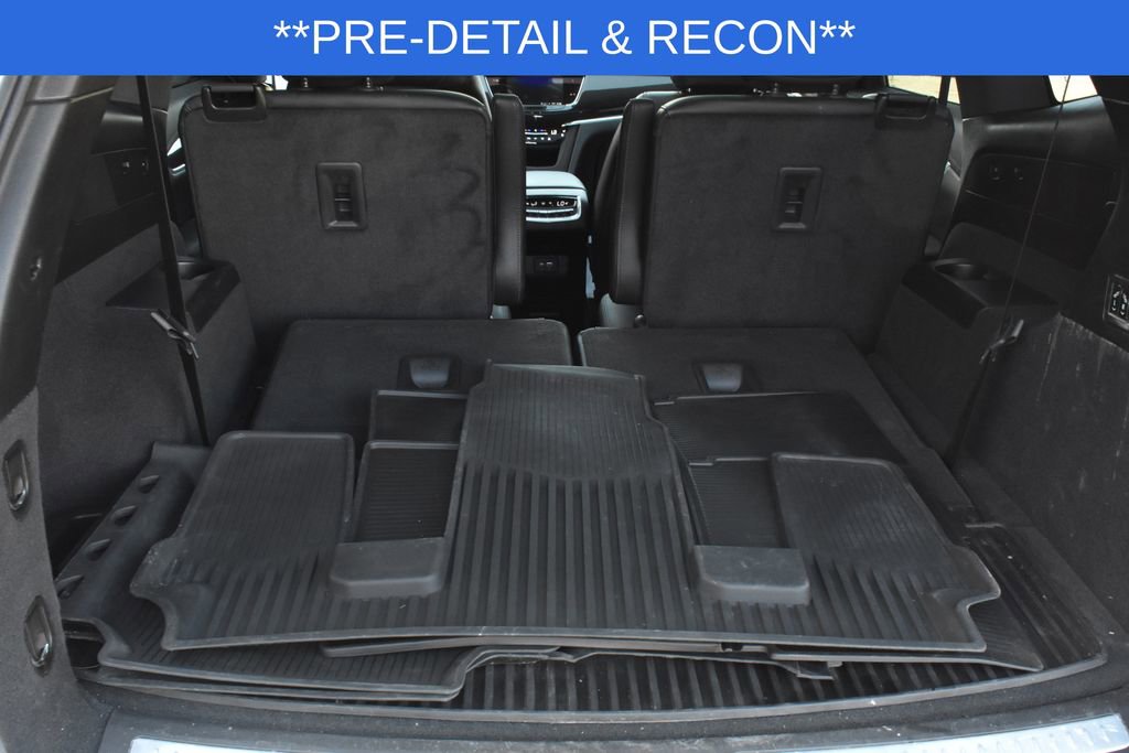Used 2024 Cadillac XT6 Sport w/ LPO, Floor Liner Package AWD/4WD image 16