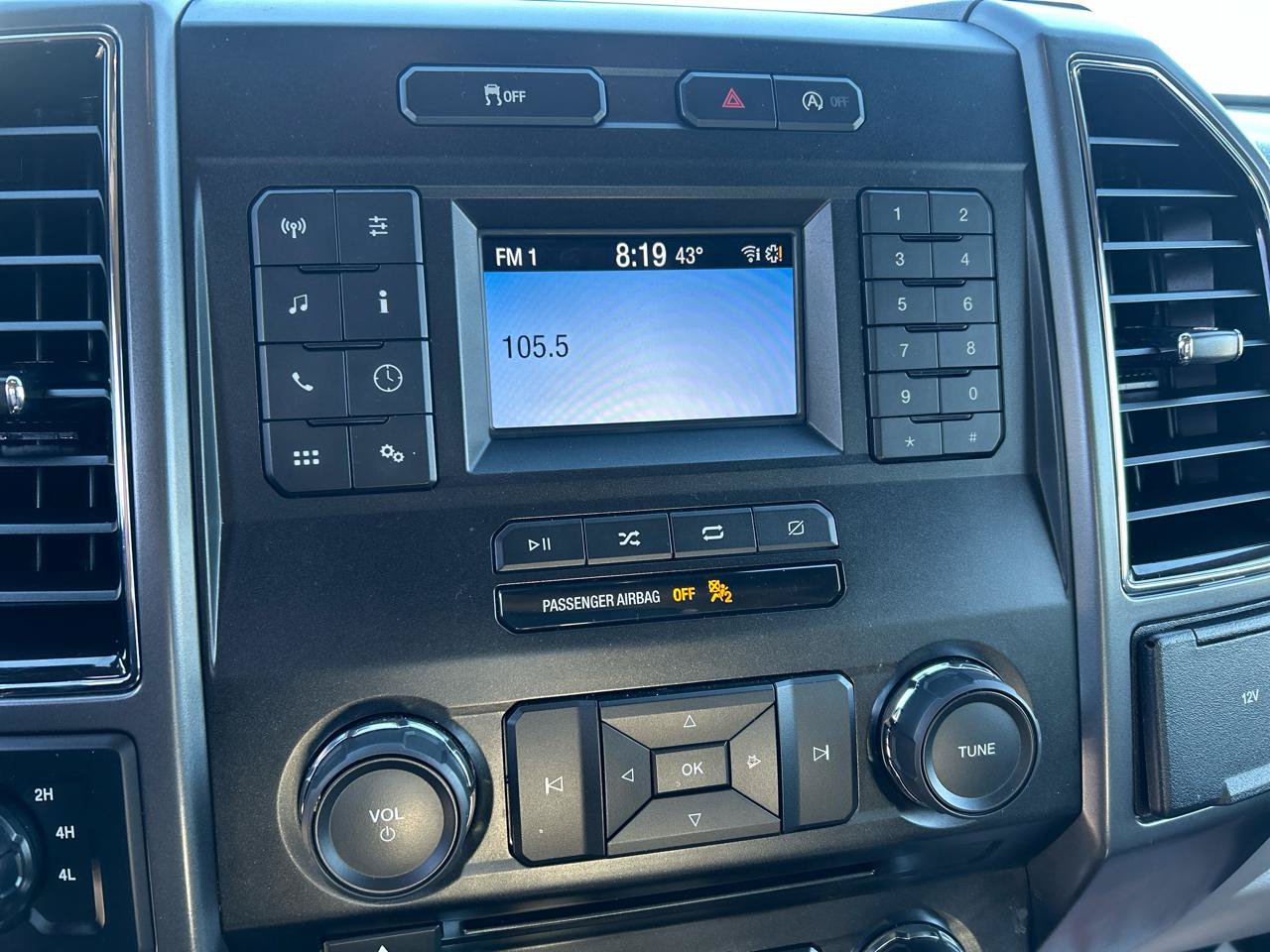 Used 2018 Ford F150 XLT AWD/4WD image 18