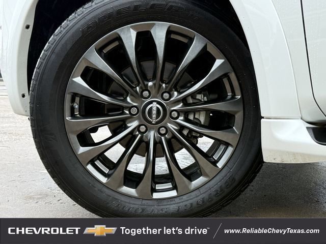 Used 2023 Nissan Armada Platinum w/ Captain's Chairs Package RWD image 10