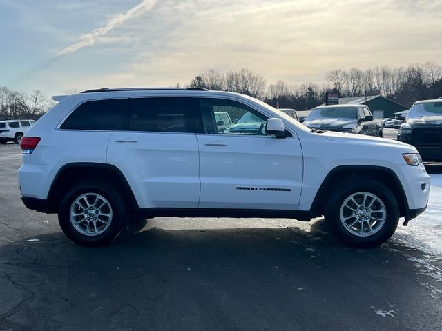 Used 2018 Jeep Grand Cherokee Laredo w/ All-Weather Capability Group image 42
