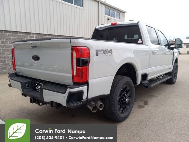 New 2026 Ford F250 Lariat w/ Black Appearance Package image 3