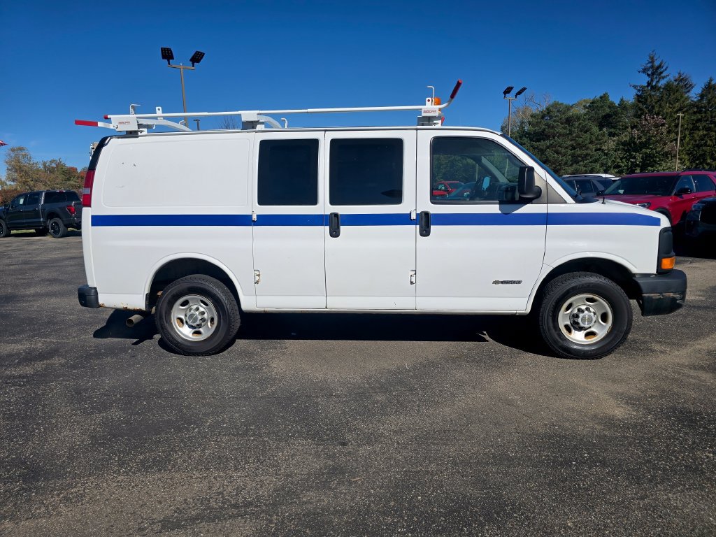 Used 2006 Chevrolet Express 2500 RWD image 6