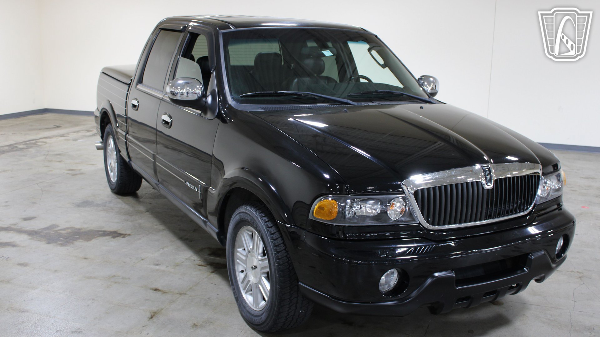 Used 2002 Lincoln Blackwood RWD image 38