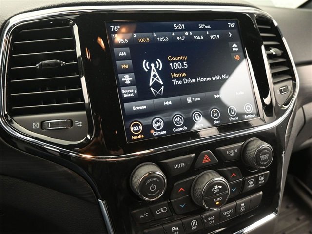 Used 2022 Jeep Grand Cherokee Laredo X image 34